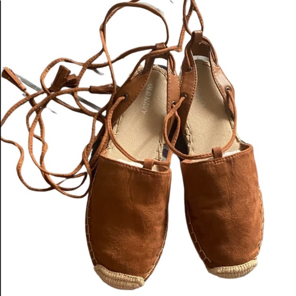 Old Navy Shoes - Old Navy espadrilles
